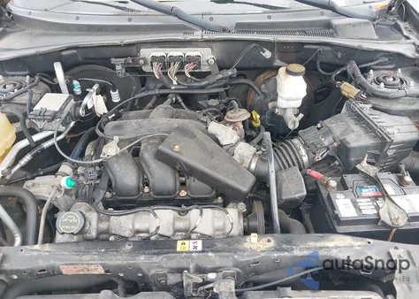 2006 Ford Escape Xlt/Xlt Sport из США, поврежденный, VIN 1FMCU03126KB78152